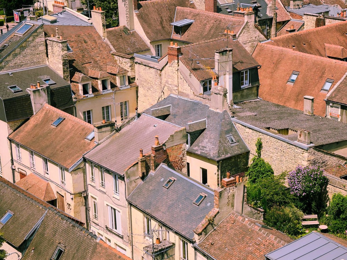 Vue sur les toits de Caen
